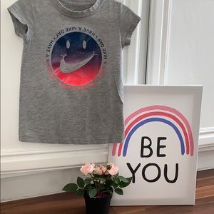 🚺Nike Girl T-shirt